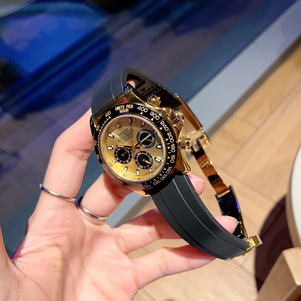 ブランド時計内部構造